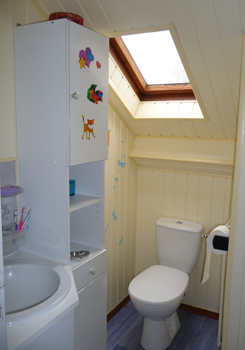 La salle de bain  l'tage